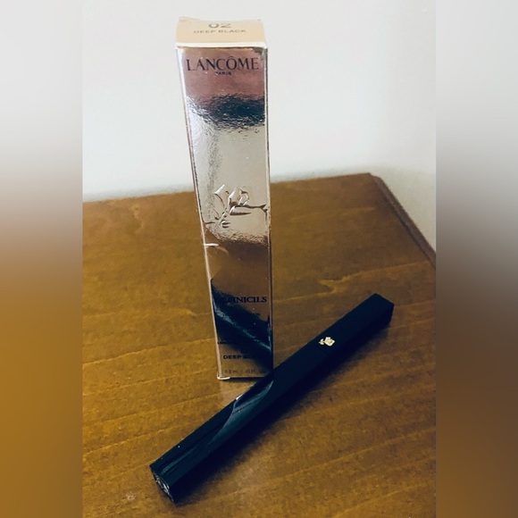 Lancôme Definicils Mascara - Deep Black 02 Rare Discontinued